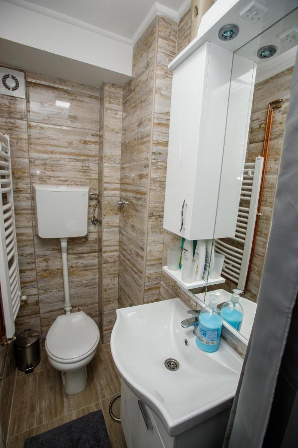 7 Days Premium Apartment Subotica Exterior photo